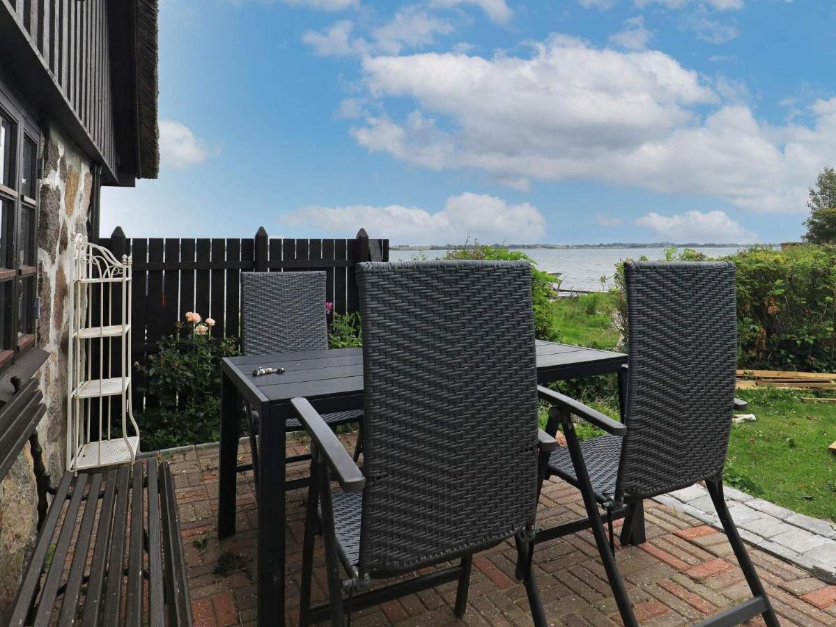 4 Person Holiday Home In Mesinge Exterior foto